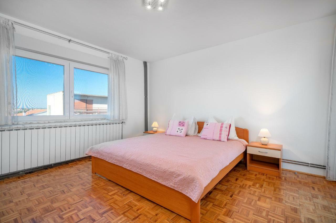Apartmani Pataca Vodice Buitenkant foto