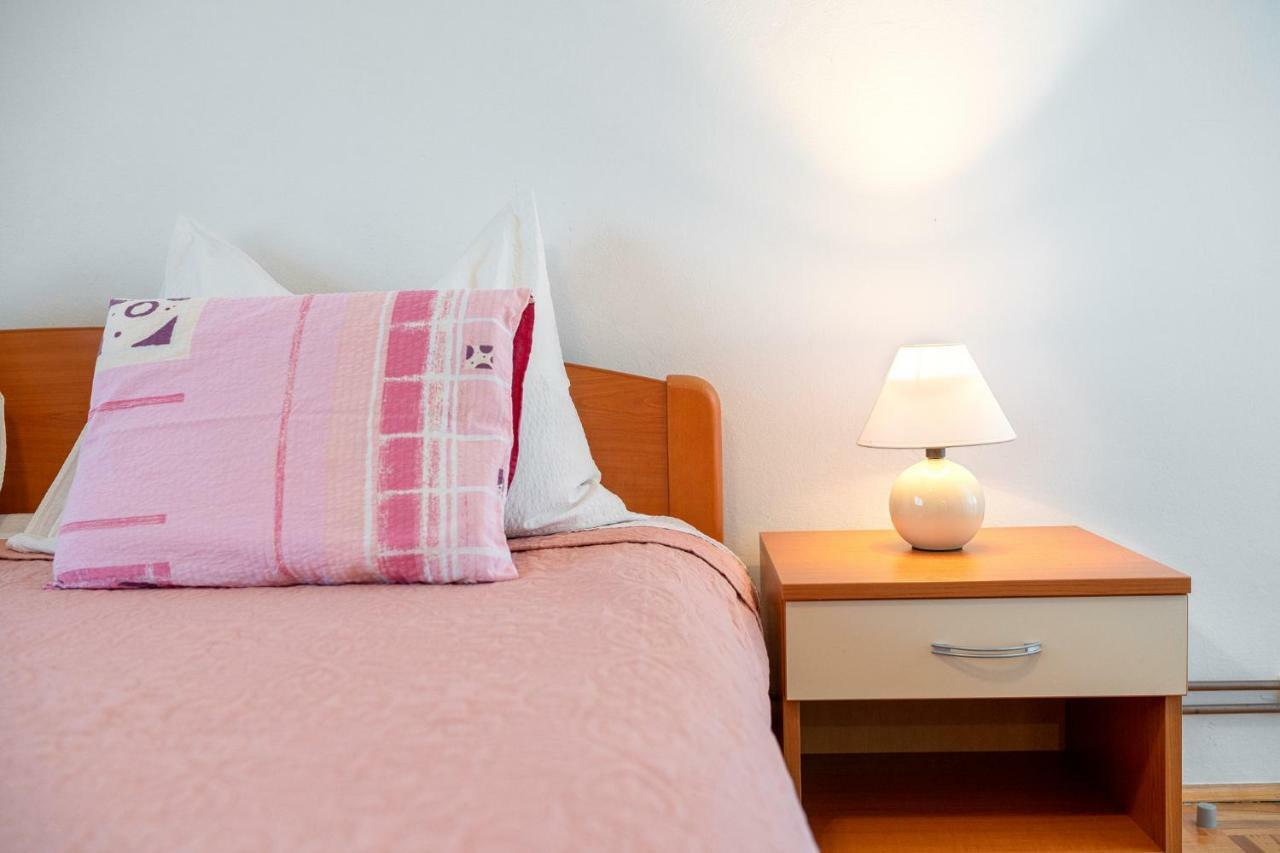 Apartmani Pataca Vodice Buitenkant foto