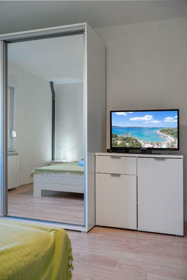 Apartmani Pataca Vodice Buitenkant foto