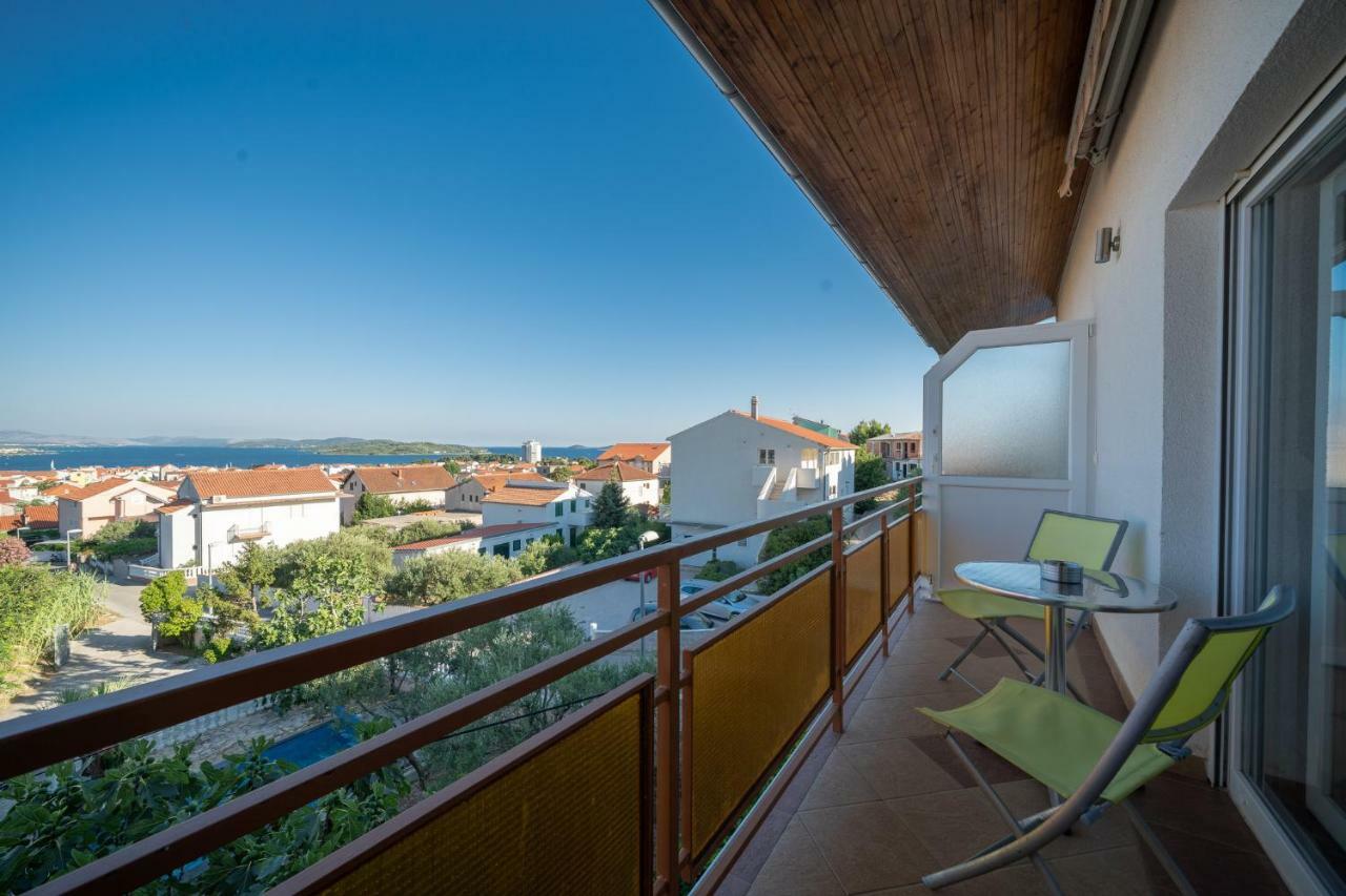 Apartmani Pataca Vodice Buitenkant foto